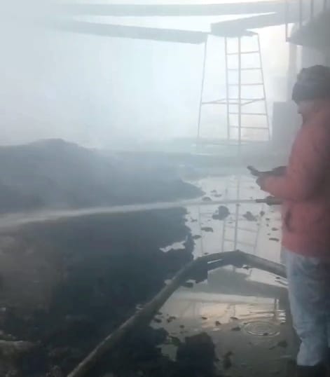 Fire broke out in the factory, machines and goods burnt