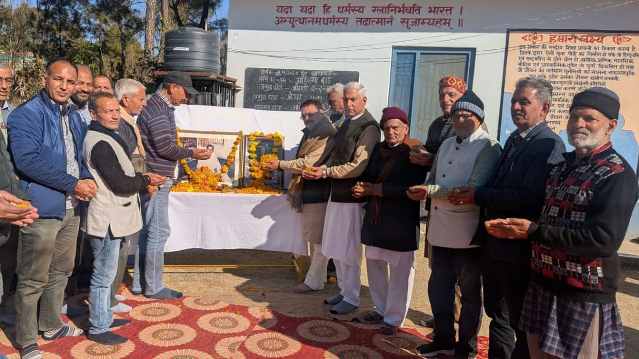 Patron of Ayurveda Late. Tribute paid to Vaidya Shamsher Singh Chandel