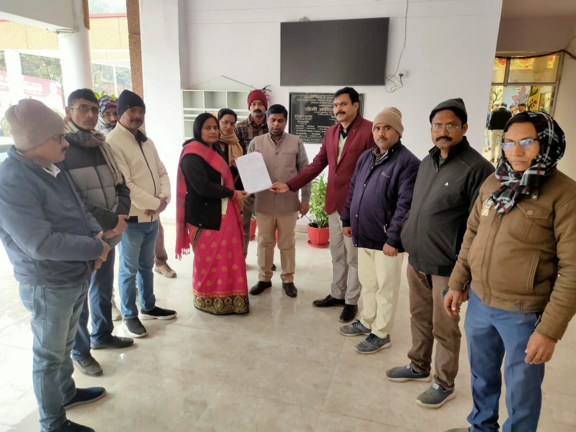 Shikshamitra Teacher Eligibility Association submitted memorandum