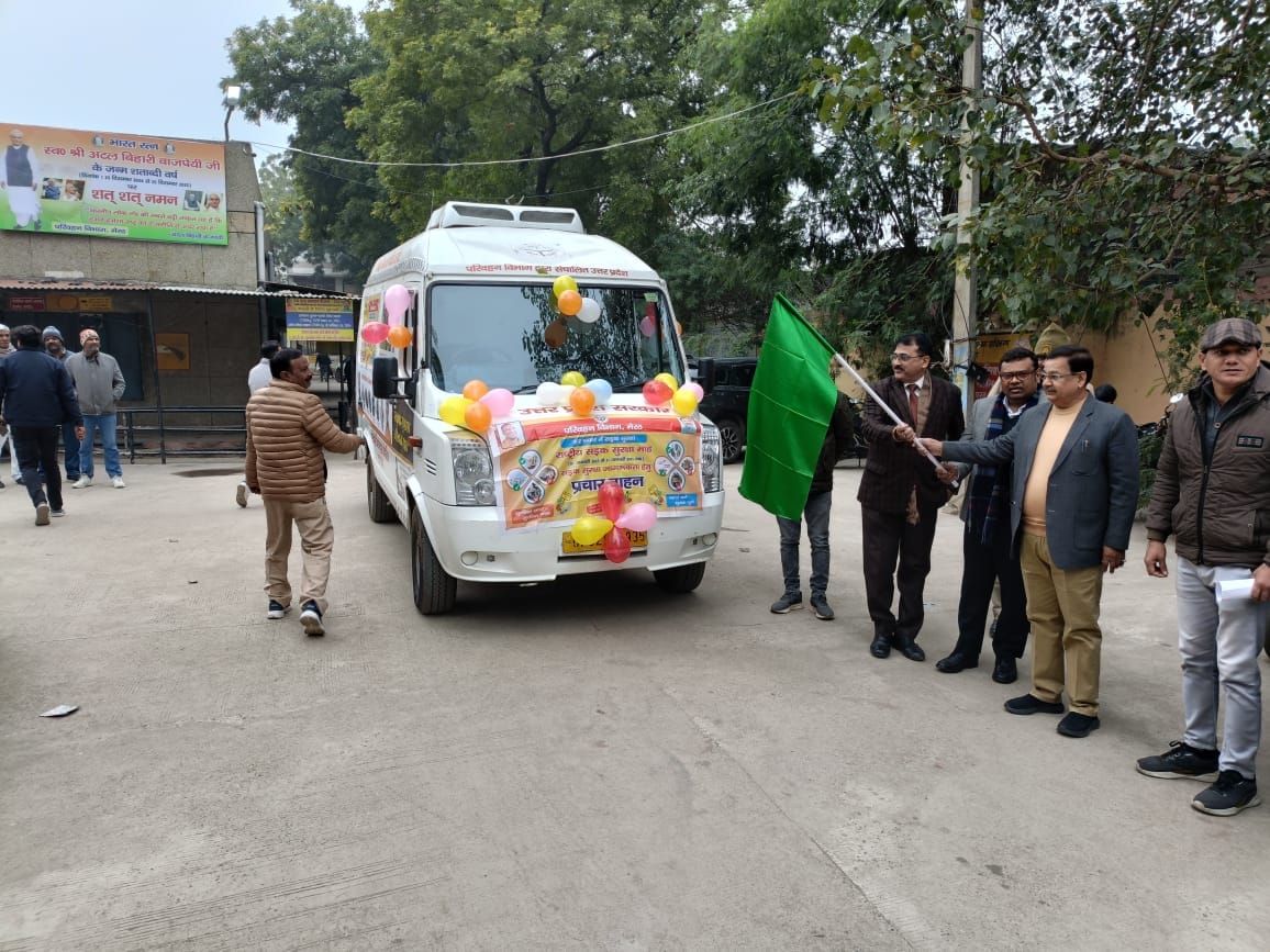 Publicity vehicle left for awareness of road safety rules