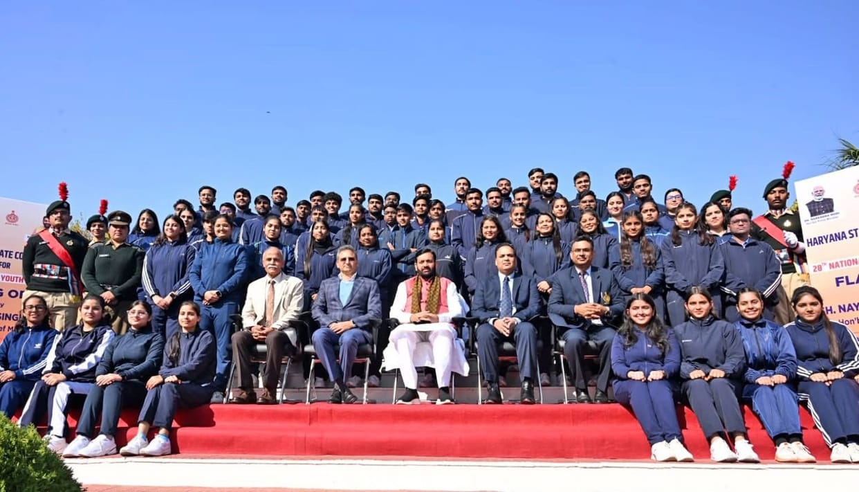 Chief Minister honored the winners of the State Youth Festival