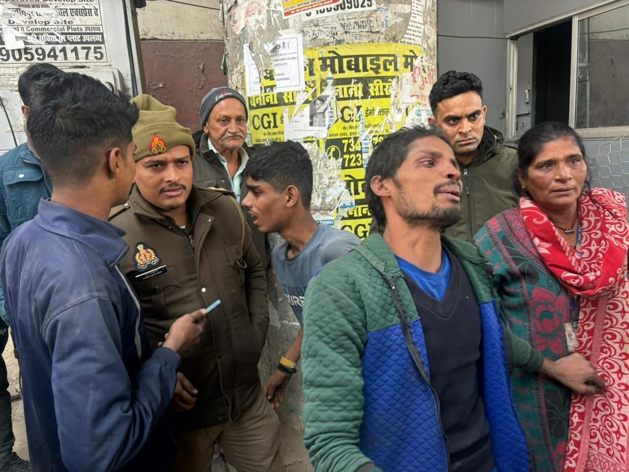 Real brothers beat TI and bus passengers, vandalized traffic booth