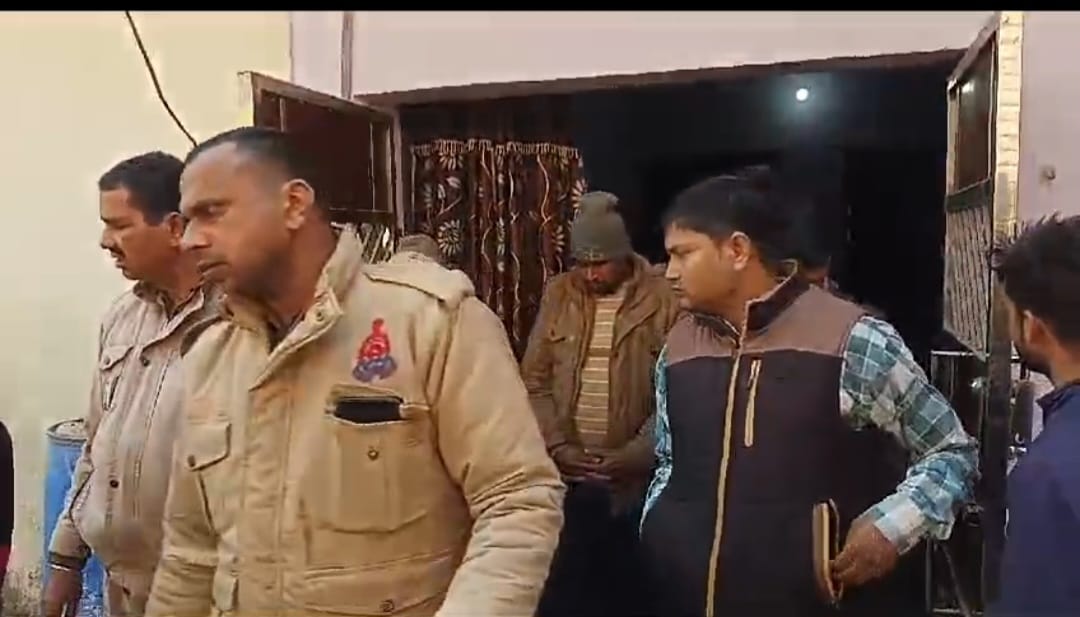 Hurt by not having children, married woman hangs herself, dies