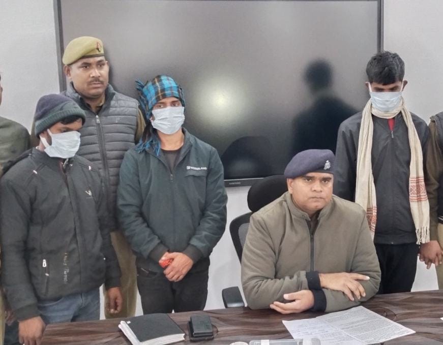 All three accused of firing and arson arrested, vehicle and weapon recovered