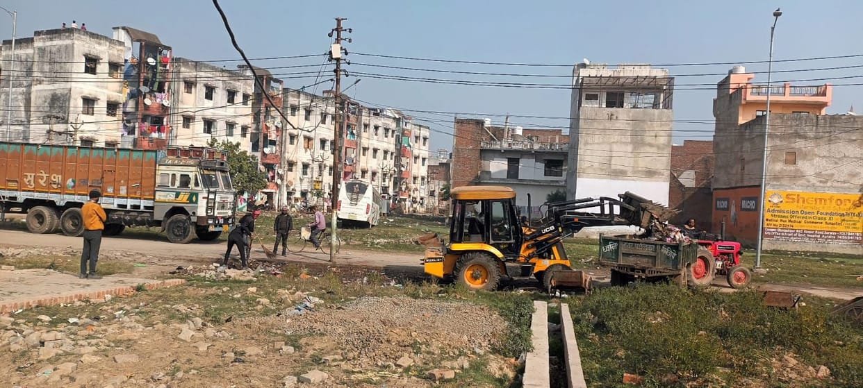 JCB arrived, started picking up garbage from the roads