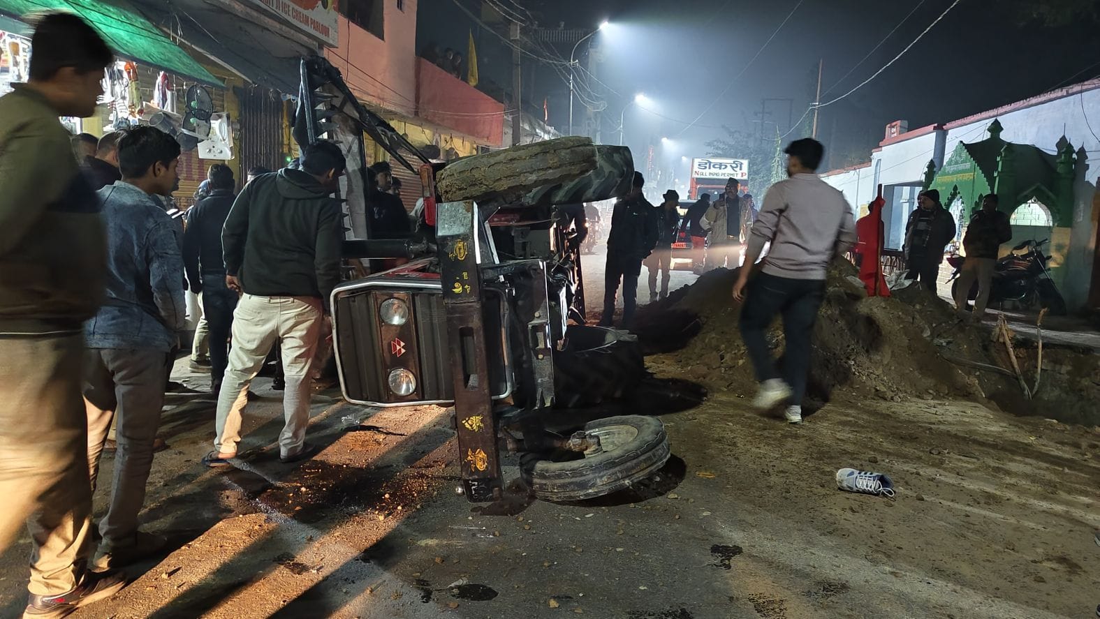 Bike riders without helmet will not get petrol from January 26