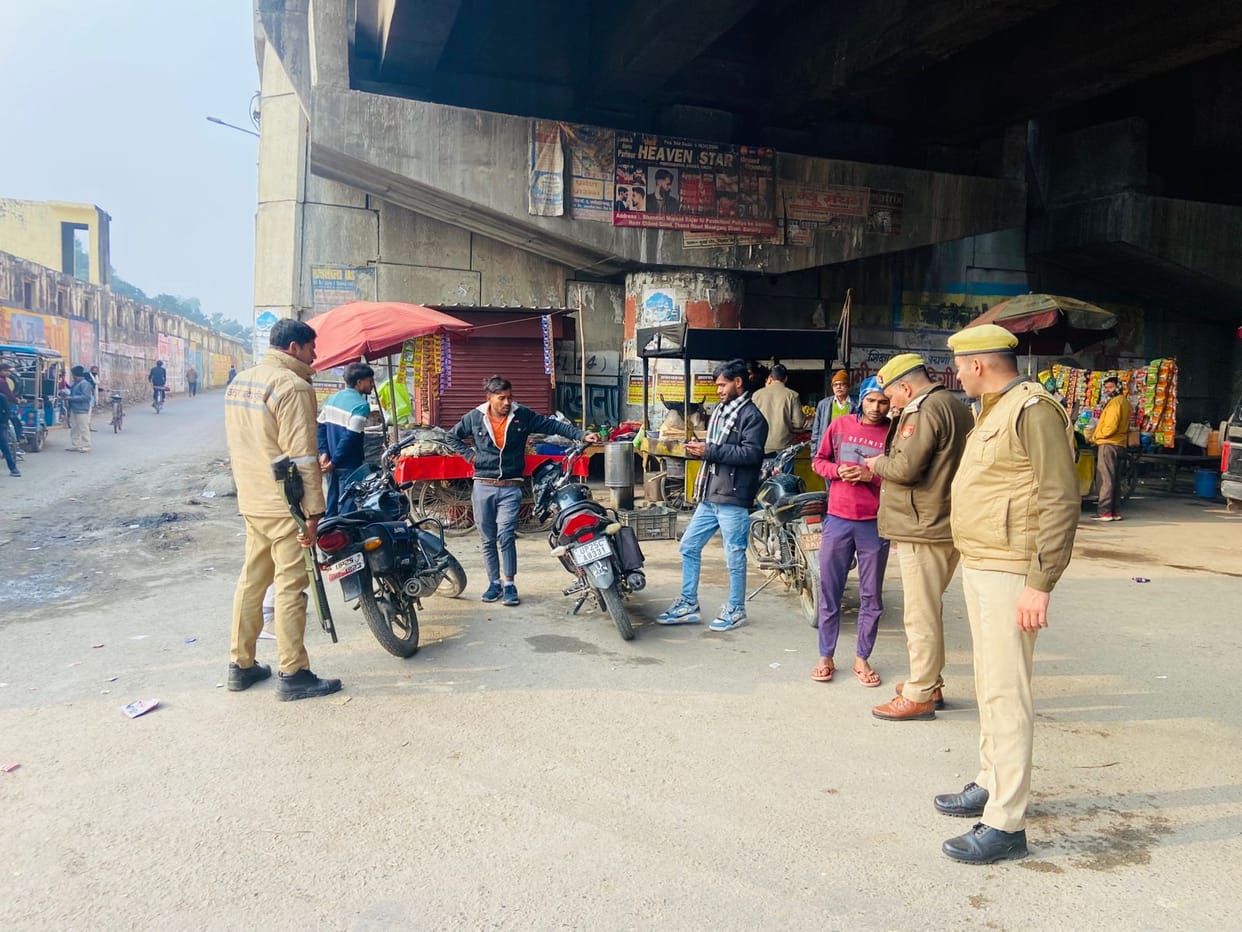 12 vehicles seized in Mirganj and 16 in Shishgarh