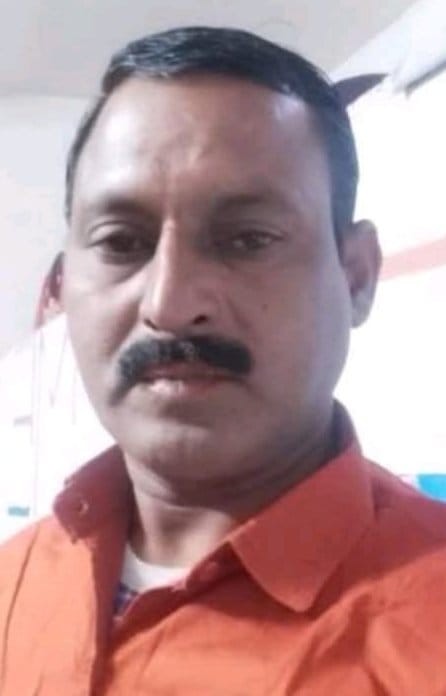 Driver from Baghpat dies, son injured as canter overturns in Madhya Pradesh
