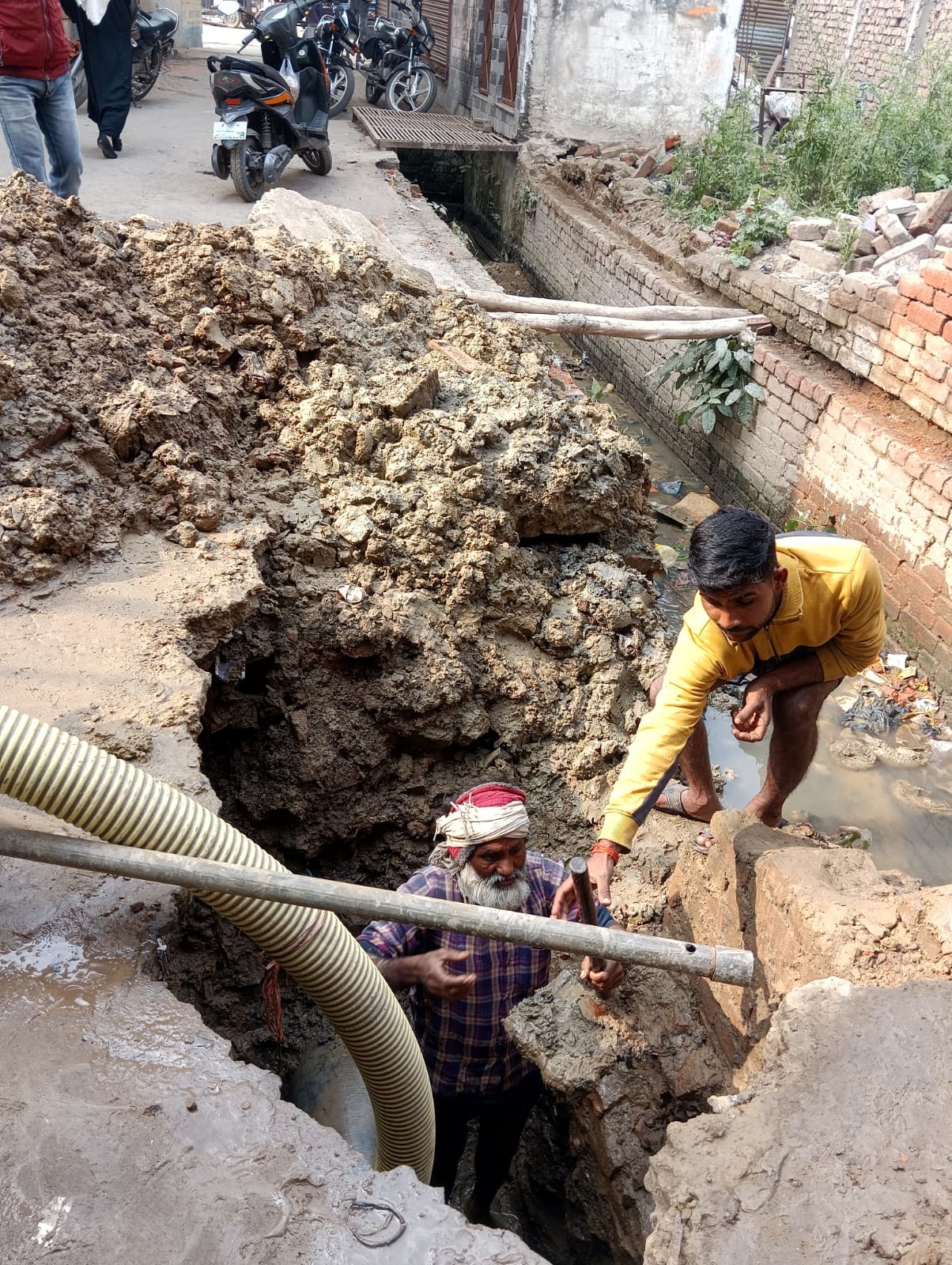 Stalled water supply of 10 localities restored on fourth day, relief received
