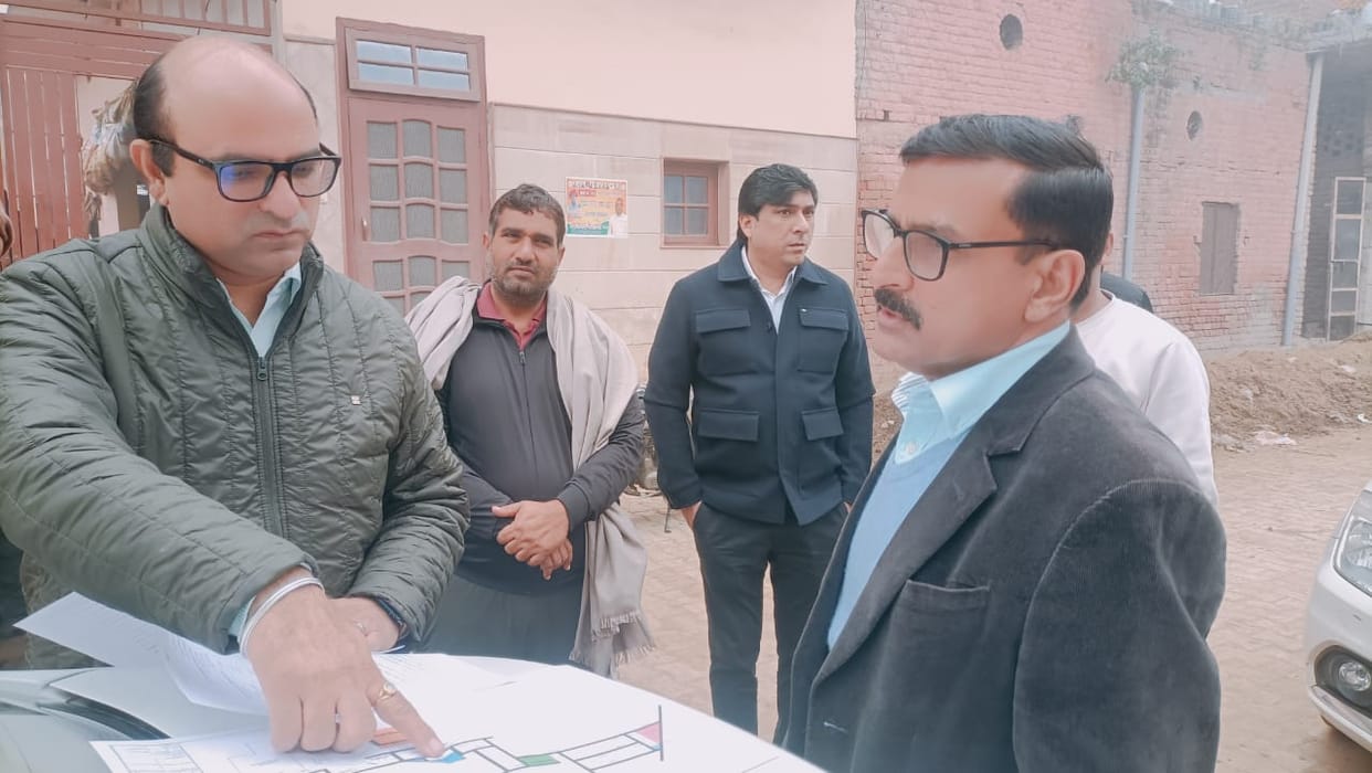 Streets will be built in 15 wards and open gyms will be opened in the parks of Chaupal city.