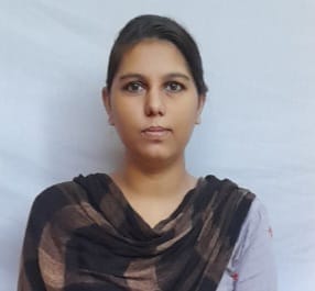 Pooja of Kabrachha village became a professor