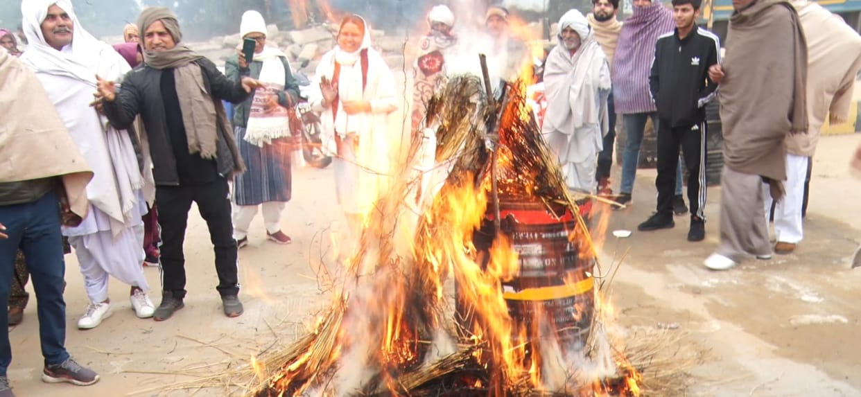 Farmer union burnt effigy of Prime Minister in support of farmer leader Dallewal