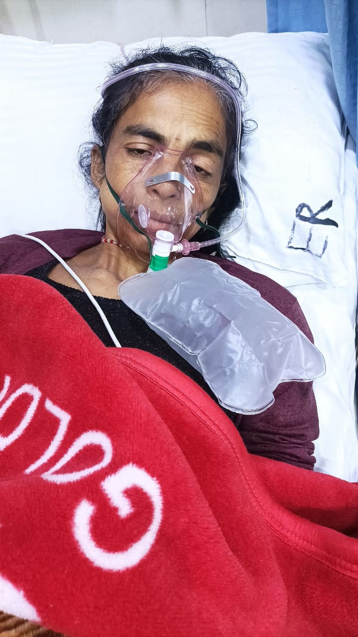 The miscreants who were stealing shot the couple when they confronted them,