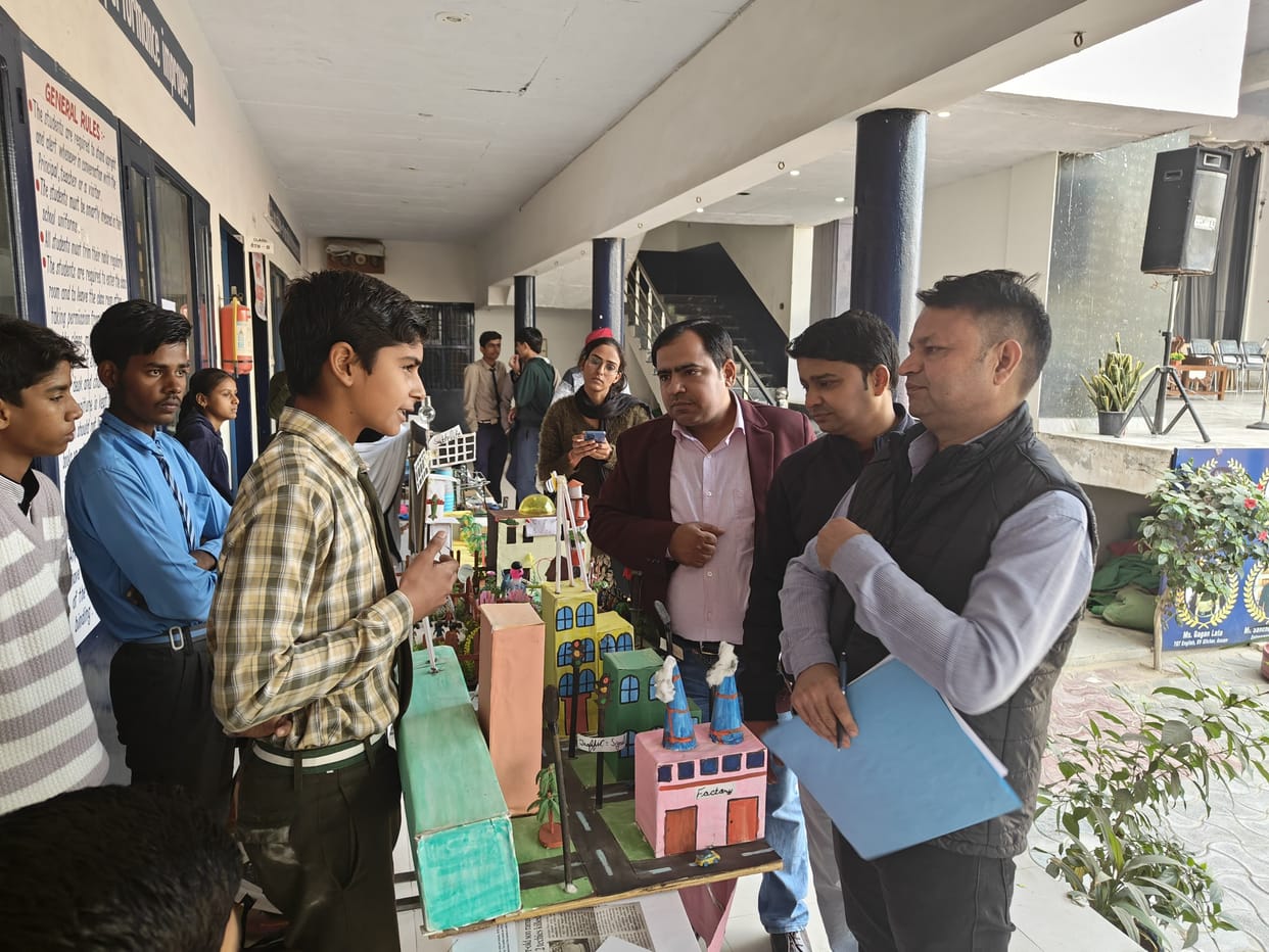 Seven students of the district will show their skills in the state level child scientific exhibition.