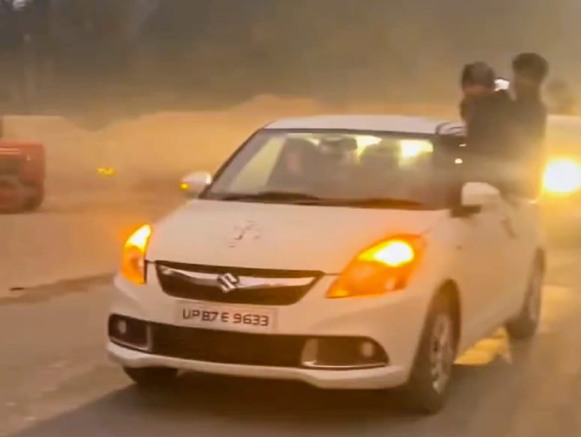 Youth stunt on cars, flouting traffic rules