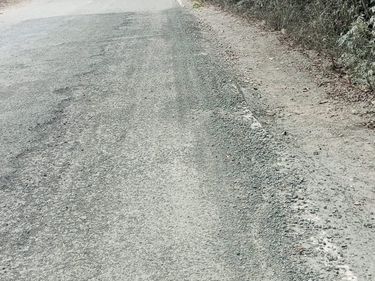 Questions on the quality of repair work, gravels of BMCT road are falling apart