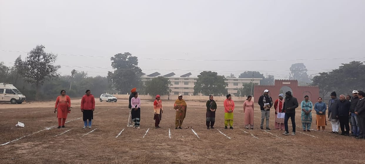 Rani in 100 meter race, Shashi first in 400 meter race