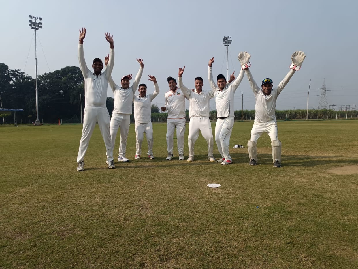 Shamli Police team defeated Noida Club by six wickets