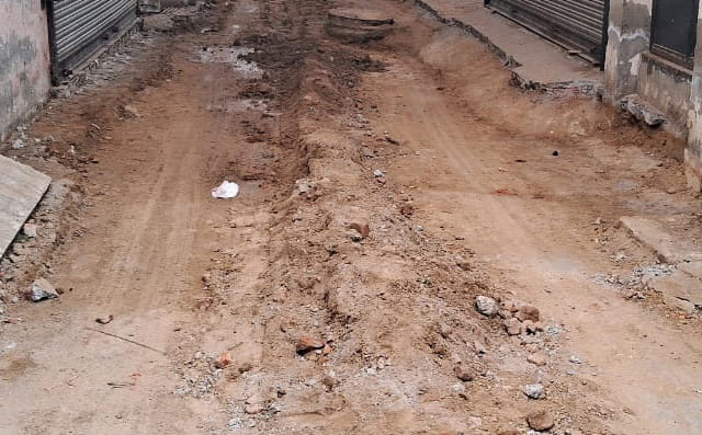 The condition of the streets is deteriorating after the laying of drinking water pipeline.
