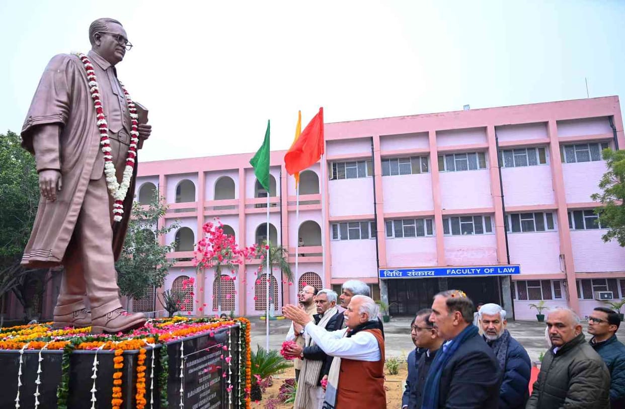 Rich people are not eligible to take advantage of government schemes: Manohar Lal
