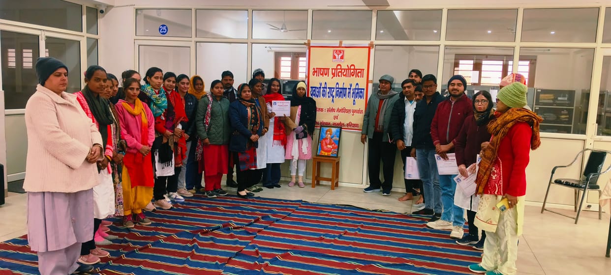 Preeti Yadav got first place in speech competition