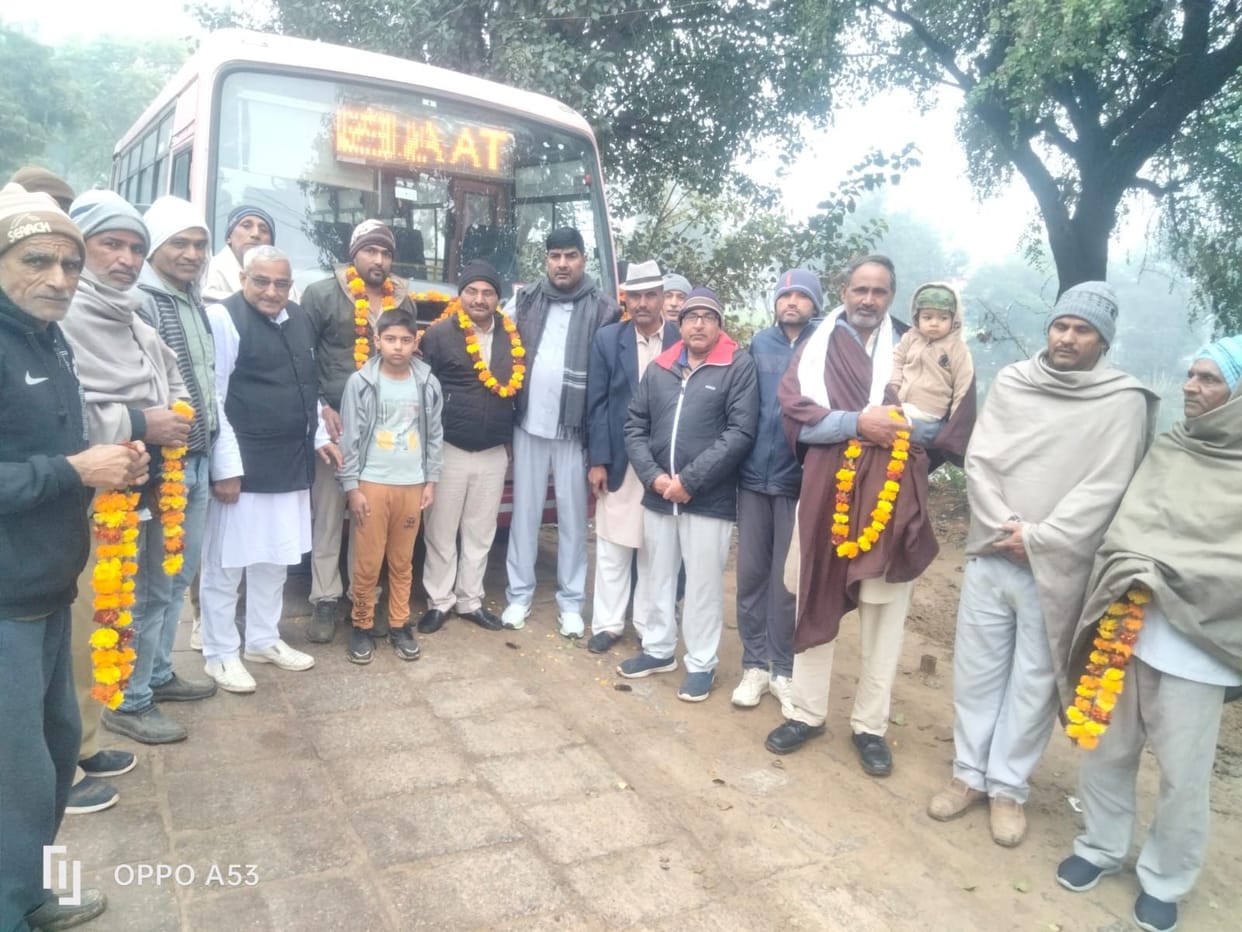 Roadways Narnaul operated two buses on rural routes.