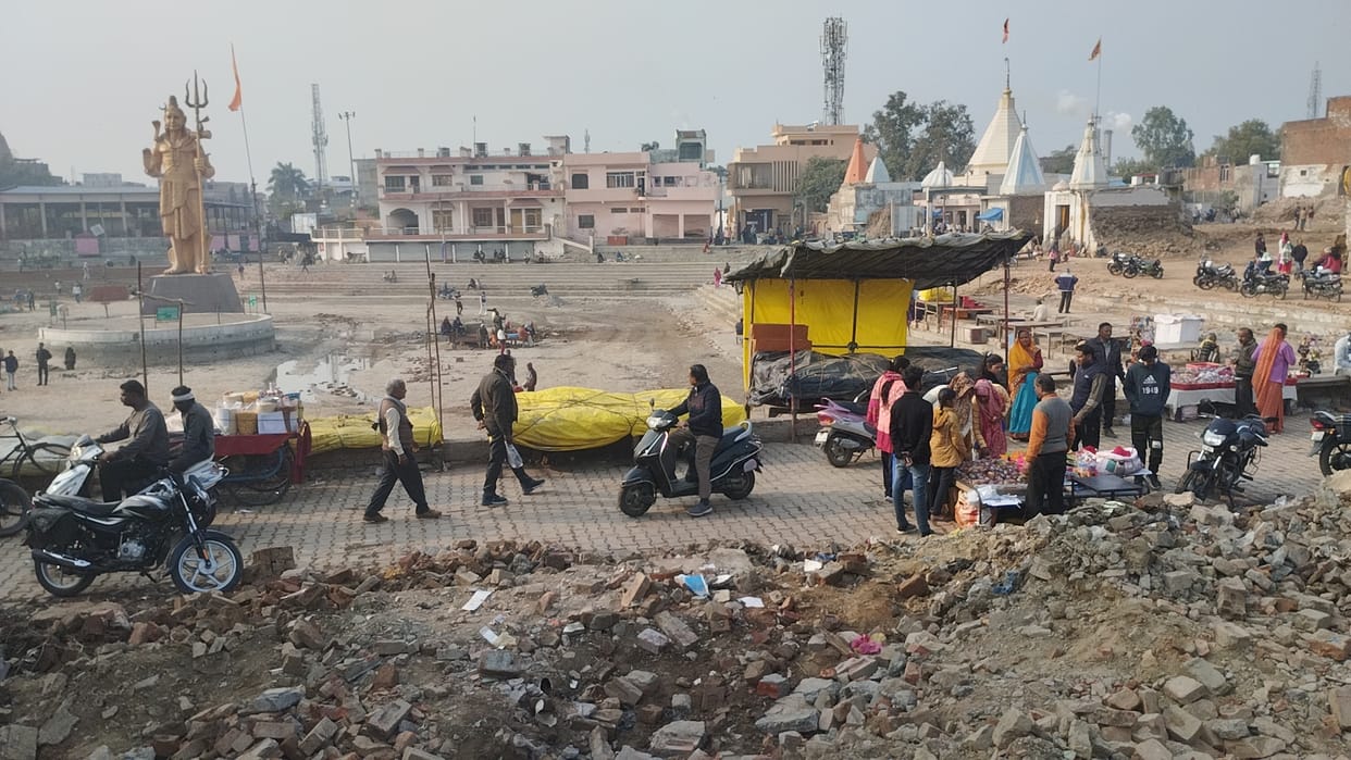 There is 20.506 hectares of Nazul land in Gola.