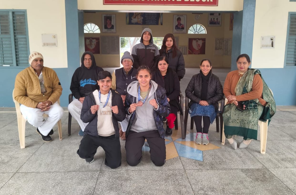 boxer guddi and nisha hounered
