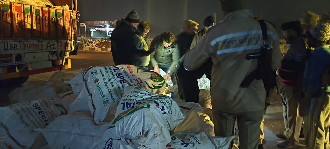 Varanasi Narcotics seized ganja worth Rs 50 lakh from truck
