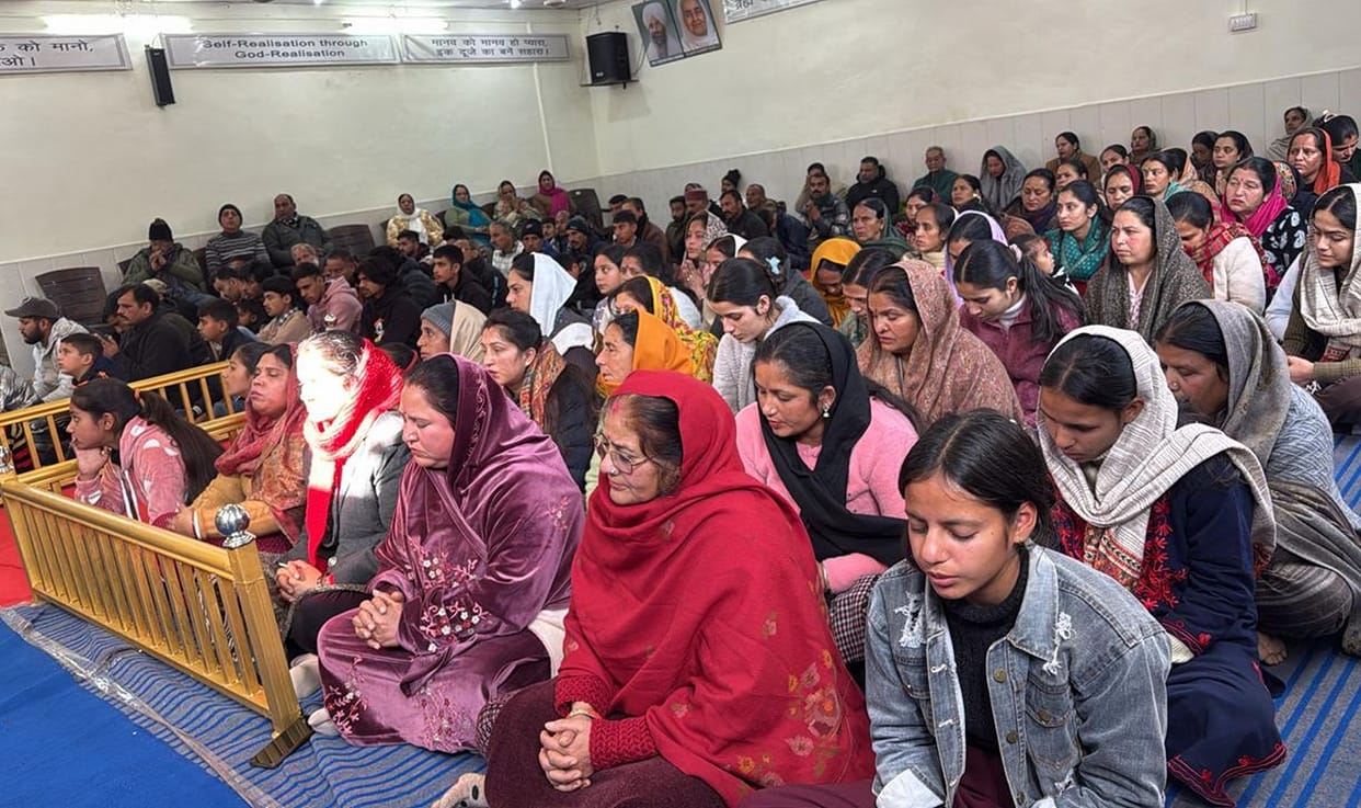 Illusions disappear by seeing God: Abrol
