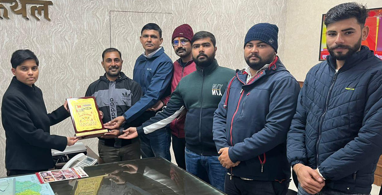 Cow protection team members met DC