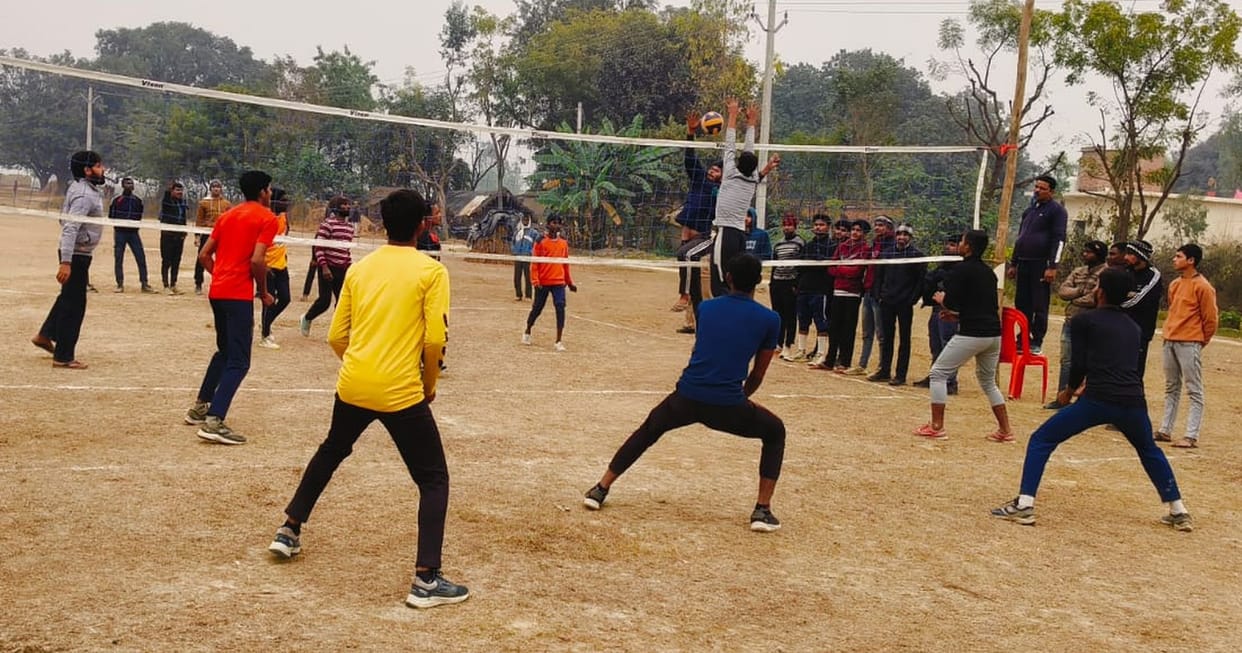 Pradeep, Chandan and Aarti topped the race.