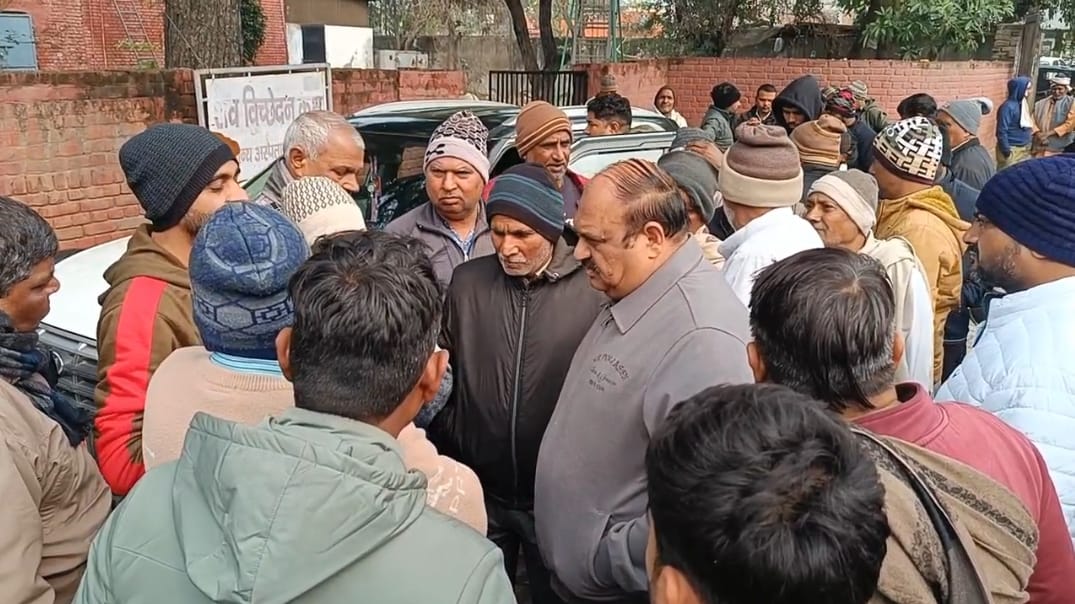 A young man died due to electric shock, electricity corporation accused of negligence