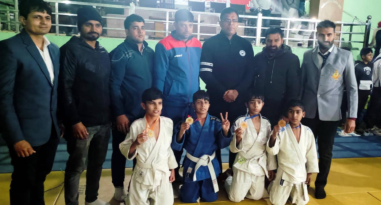 Ashish's excellent performance in Judo, got the title of best player