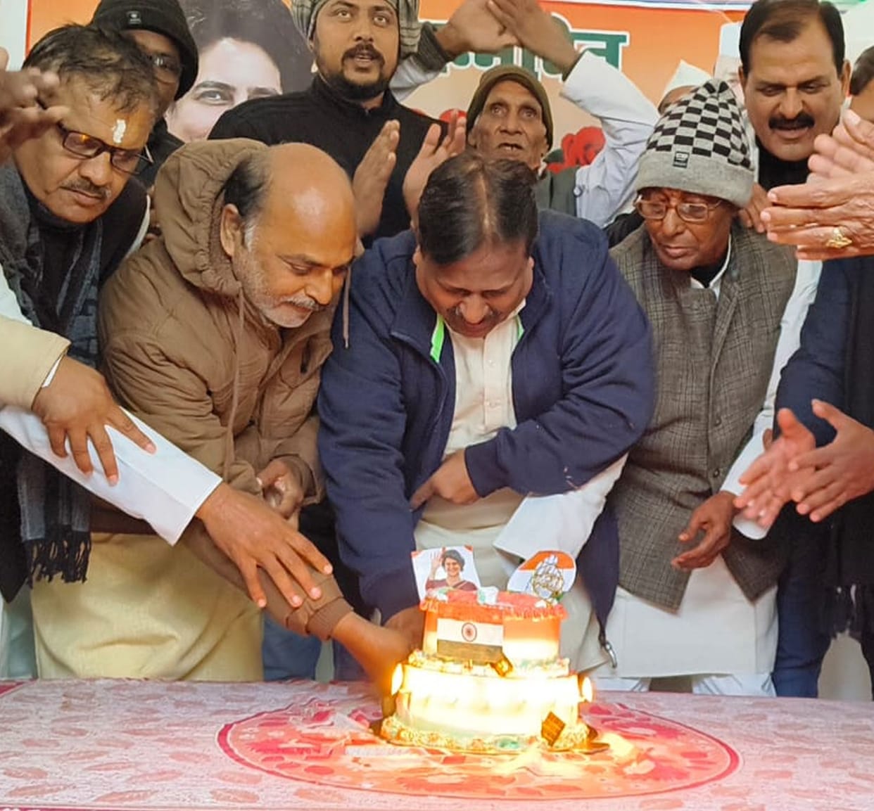 Congressmen celebrated Priyanka Gandhi's birthday