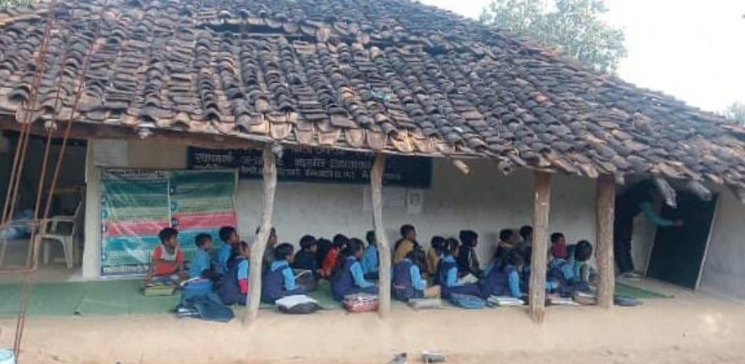 Umaria Primary school in Kasheru village is being run in kutcha house studies being done putting lives at risk
