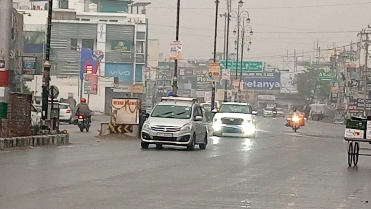 12 mm rain fell in the district, more in Shahabad and Babain