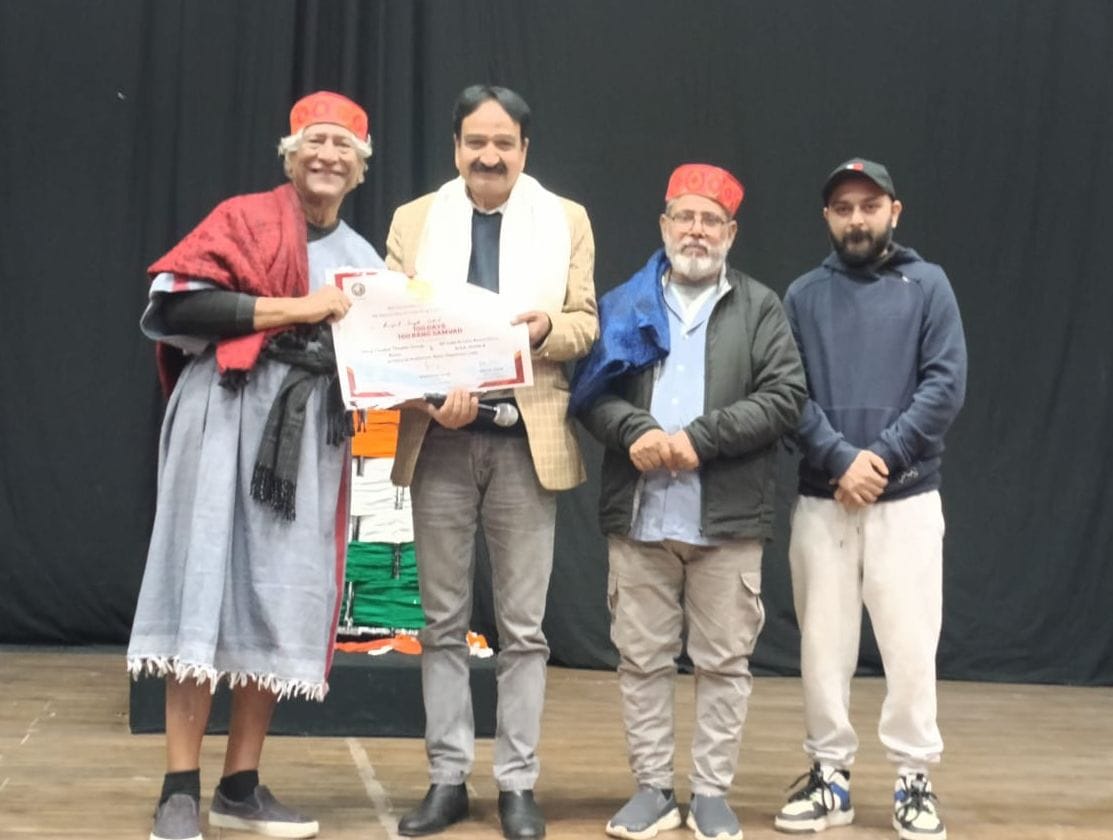 Anil Kaushik honored with Theater Promoter Award