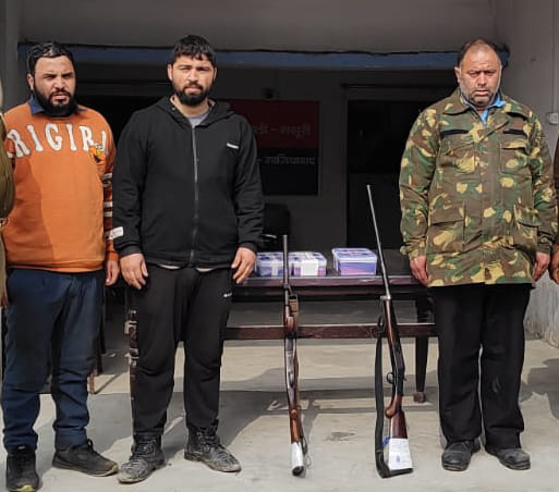 3 Kashmiris caught working as guards on arms license of family members