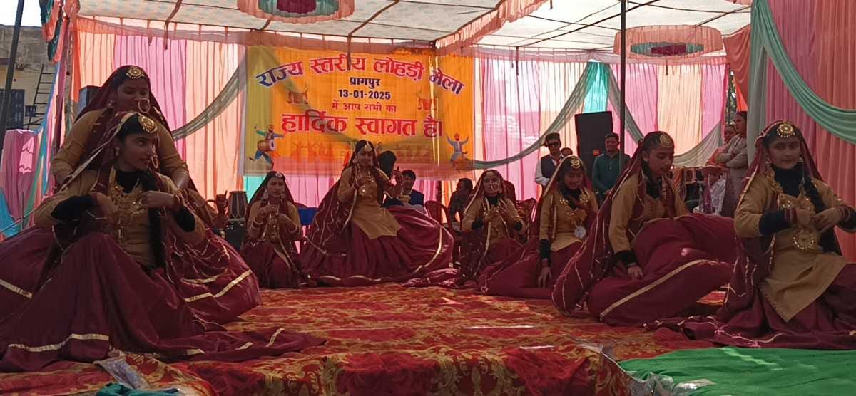State level Lohri festival: Juma pandal on Tera Mer Lagan O Sajna