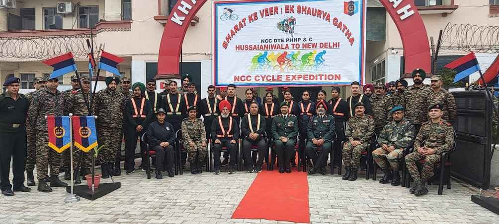 NCC cadets took out a bicycle rally in honor of the heroes