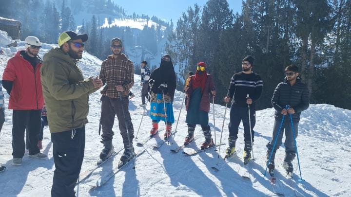 skeeing start in bhadarwah