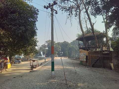 One and a half crore spent, access road of bridge still incomplete, pedestrians worried