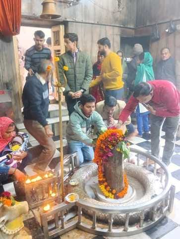 Khichdi feast on Makar Sankranti, earned virtue by donating
