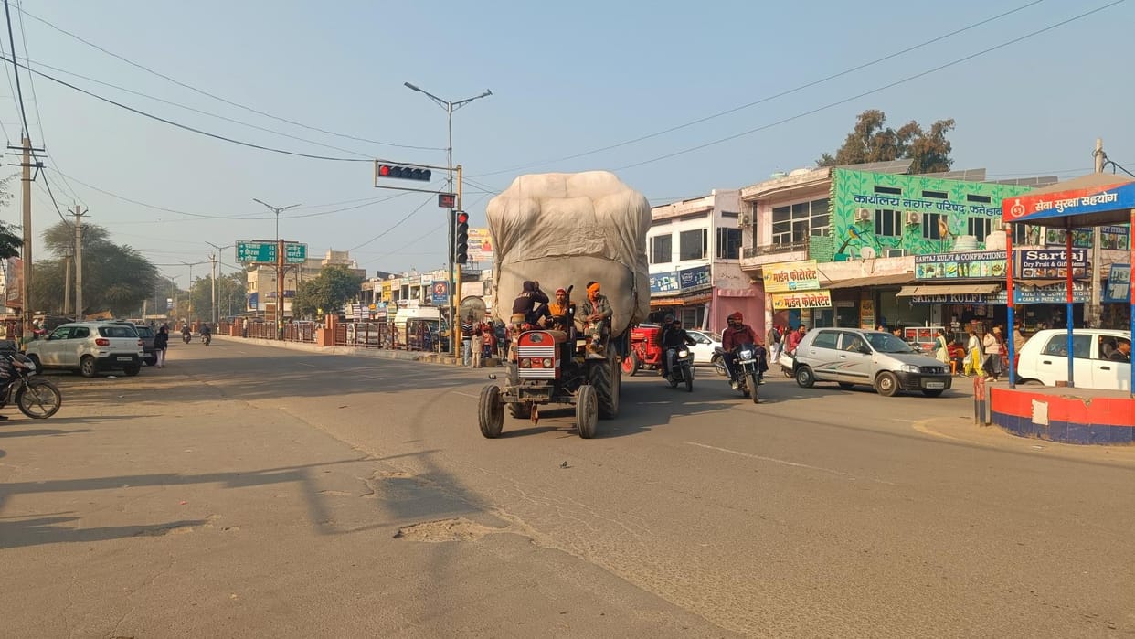 Entry is prohibited during the day, yet heavy and overloaded vehicles pass through the city