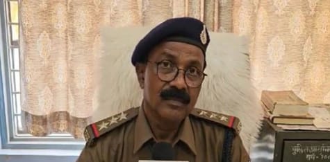 Burnt body of a young man found in the forest of Navegaon in Chhindwara