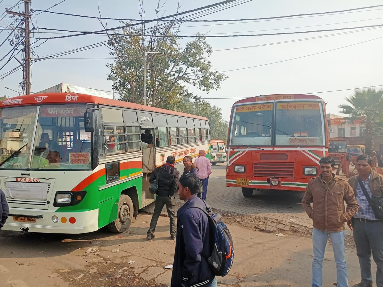 Getting roadways bus for Mahakumbh is easy but passengers are difficult.