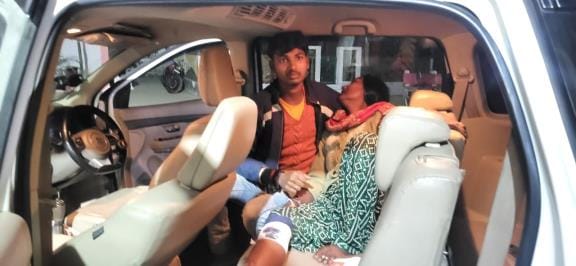 Gorakhpur News: Bullet fired in dispute over parking of car, two injured