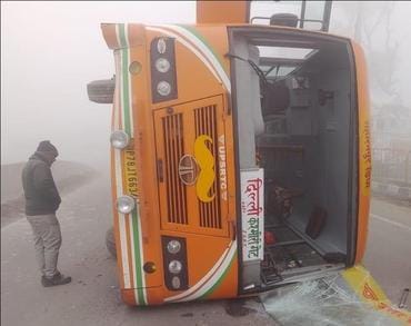 Roadways bus overturned after hitting a divider in fog, many passengers injured