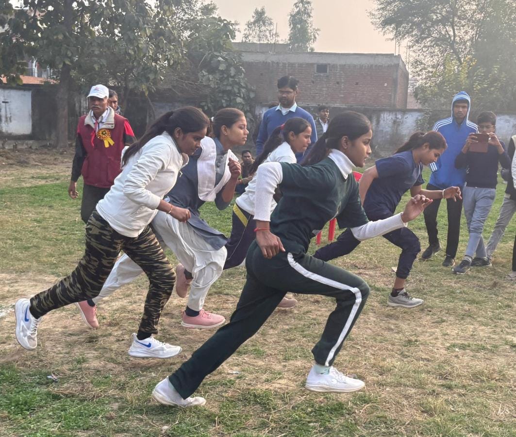 Ankita and Ankit top in 800 meter race